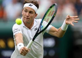 (SP)BRITAIN-LONDON-TENNIS-WIMBLEDON-DAY 1