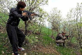 Iranian Women Guerrilla - Iraq