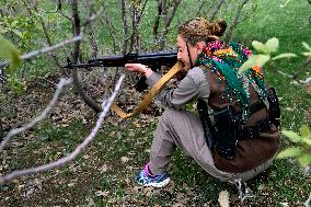 Iranian Women Guerrilla - Iraq