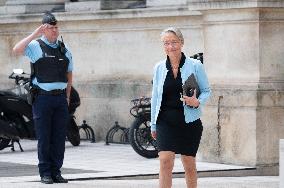 Elisabeth Borne Attends Intergroup Meeting At The National Assembly - Paris