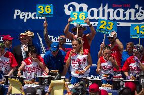 U.S.-NEW YORK-HOT DOG EATING CONTEST