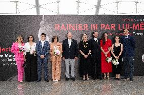 NO TABLOIDS: Rainier III par lui meme - Monaco