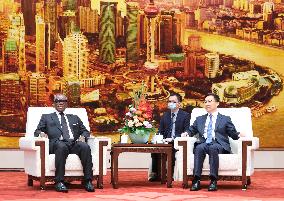CHINA-BEIJING-HAN ZHENG-EQUATORIAL GUINEA-VICE PRESIDENT-MEETING (CN)