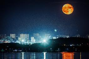 CROATIA-SPLIT-SUPERMOON