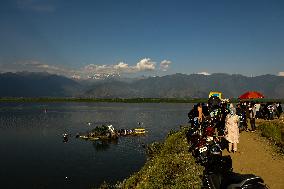 Wular View Point Submerged Due To Increase In Water Level