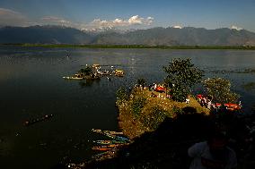 Wular View Point Submerged Due To Increase In Water Level