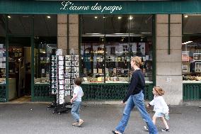 Vivendi Wants To Buy L'Ecume Des Pages - Paris