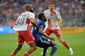 FC Cincinnati v New England Revolution - Major League Soccer