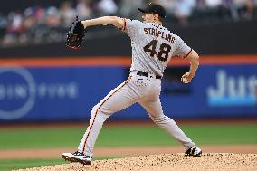 San Francisco Giants v New York Mets