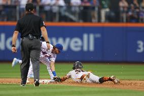 San Francisco Giants v New York Mets