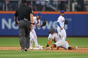 San Francisco Giants v New York Mets