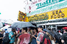 Independence Day Crowds In Coney Island Rain