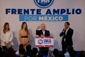 Registration Of The Aspirants To The Leadership Of The Frente Amplio Por México (Broad Front For Mexico)