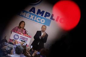 Registration Of The Aspirants To The Leadership Of The Frente Amplio Por México (Broad Front For Mexico)