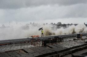 High Tide In Mumbai