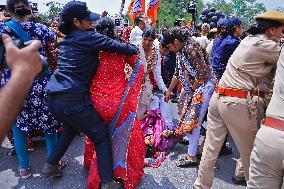 BJP Mahila Morcha Protest In Jaipur