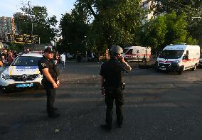 One Man Died And Two Police Officers Injured After Detonation An Explosive Device At A Court In Kyiv