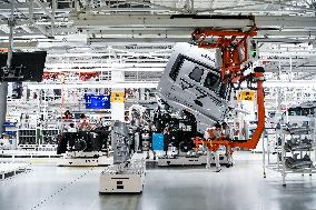 CHINA-JILIN-FAW-AUTOMOBILE-INTELLIGENT MANUFACTURING (CN)