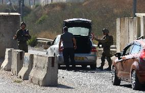 MIDEAST-NABLUS-CHECKPOINT