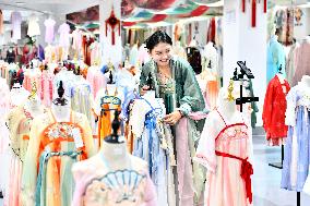 CHINA-SHANDONG-CAOXIAN-HANFU INDUSTRY(CN)