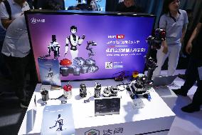 Human-like Intelligent Service Robo at The 2023 WAIC in Shanghai