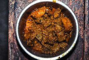 Traditional Bengali Food "Mete Chorchori"