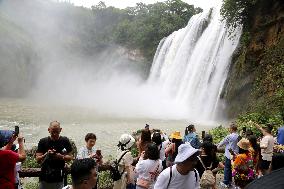 Huangguoshu Waterfall in Anshun