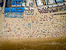 Crowds On The Beach Of Scheveningen - Netherlands