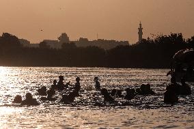 EGYPT-QALYUBIA-DAILY LIFE-HOT WEATHER