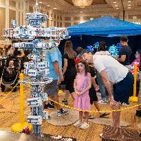 U.S.-TEXAS-SUGAR LAND-LEGO-BRICK RODEO