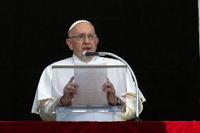 Pope Francis Angelus Noon Prayer - Vatican