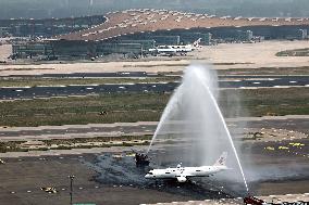 Xinhua Headlines: Xinjiang aims to soar high as BRI aviation hub