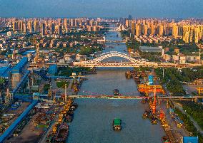 Beijing-Hangzhou Grand Canal Coal Transporting