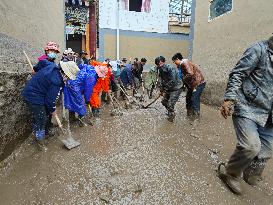 CHINA-GANSU-XIAHE-LANDSLIDE-RESCUE OPERATION (CN)