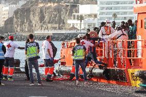 Maritime Safety Boat With 200 Migrants Arrives In Gran Canaria