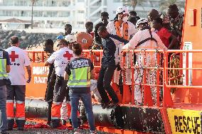 Maritime Safety Boat With 200 Migrants Arrives In Gran Canaria