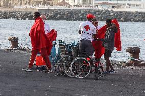 Maritime Safety Boat With 200 Migrants Arrives In Gran Canaria