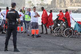 Maritime Safety Boat With 200 Migrants Arrives In Gran Canaria