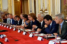 Meeting with French Prime Minister trade unions, employers at Matignon - Paris