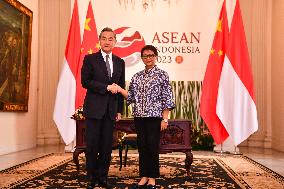 INDONESIA-JAKARTA-CHINA-WANG YI-INDONESIA-FM-MEETING