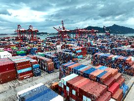 China Total Import And Export Value of Goods Trade Growth