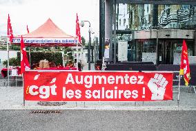 Casino’s Employee On Strike - Enghien