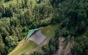 Intsikurmu forest park