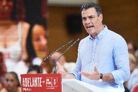 Sanchez Holds PSOE Campaign Event - Santander