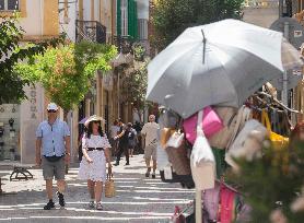 CYPRUS-HEATWAVE-AMBER ALERT