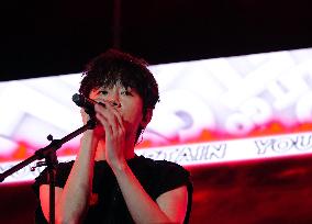 Male singer Chen Chusheng Sings at the 2023 Baili Qingzao Music Festival in Yichang