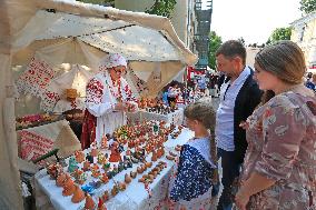 BELARUS-VITEBSK-SLAVIANSKI BAZAAR