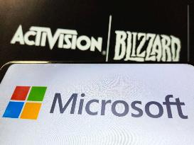 Illustration: Microsoft acquires Activision Blizzard