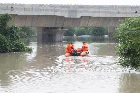 River Surge Halts India's Capital - New Delhi