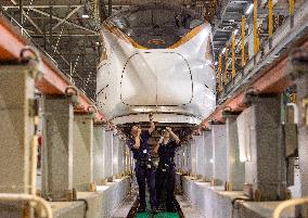 Train Maintenance in Nanjing